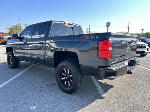 Graphite Metallic 2018 Chevrolet Silverado 1500 2LT
