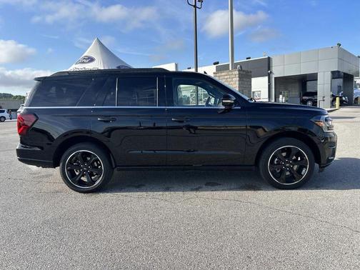 Agate Black Metallic 2024 Ford Expedition Limited