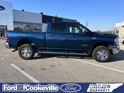2020 RAM 2500 Tradesman Crew Cab 4x4 6'4' Box