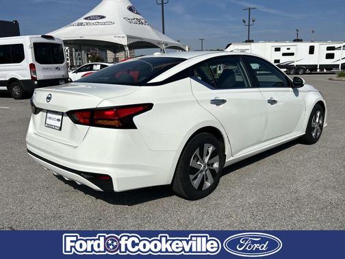 Glacier White 2020 Nissan Altima S FWD