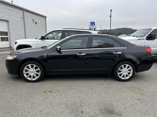 2011 Lincoln MKZ Base