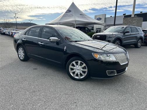 2011 Lincoln MKZ Base