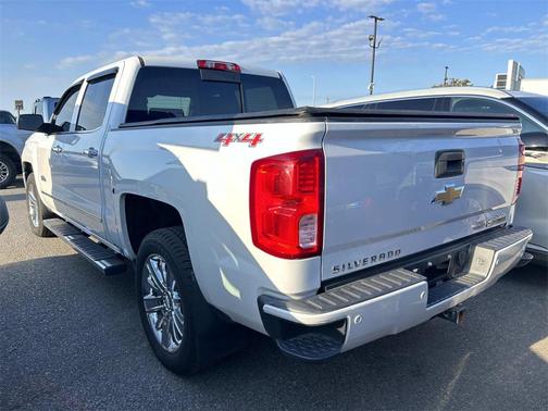 2017 Chevrolet Silverado 1500 High Country