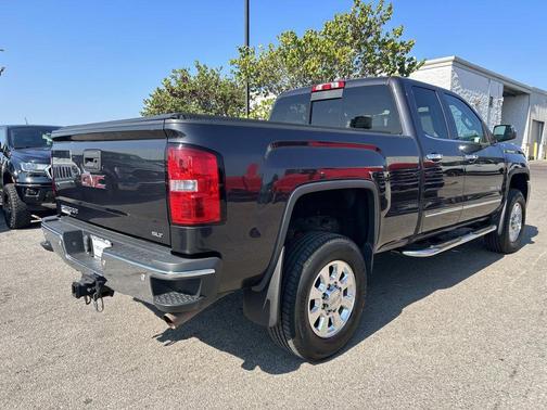 Gray 2015 GMC Sierra 2500 SLT