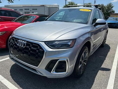 2023 Audi Q5 45 S line Premium Plus