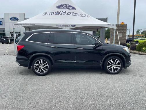 Crystal Black Pearl 2016 Honda Pilot Touring