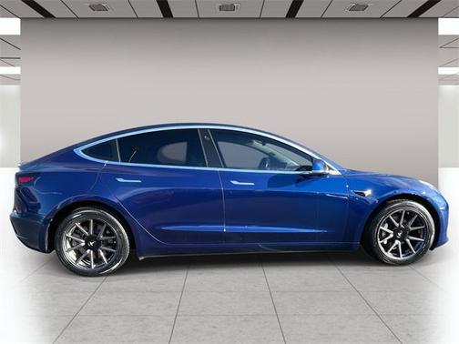 2018 Tesla Model 3 Performance