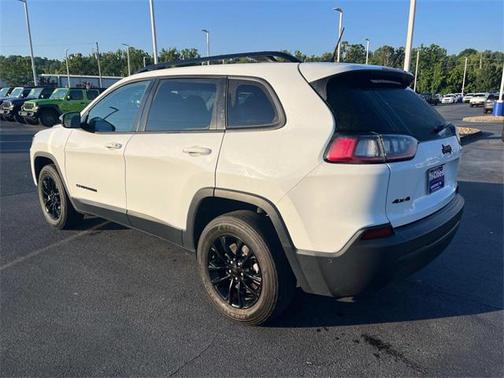 2023 Jeep Cherokee Altitude
