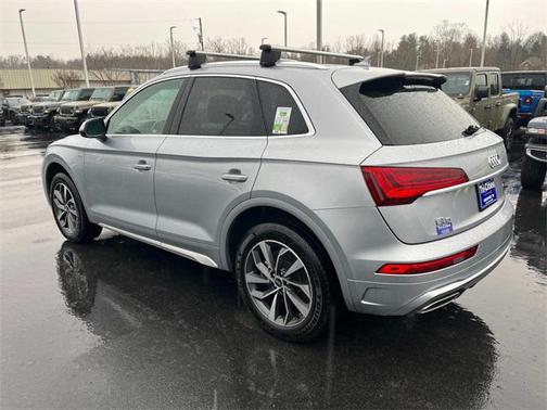 2023 Audi Q5 45 S line Premium Plus