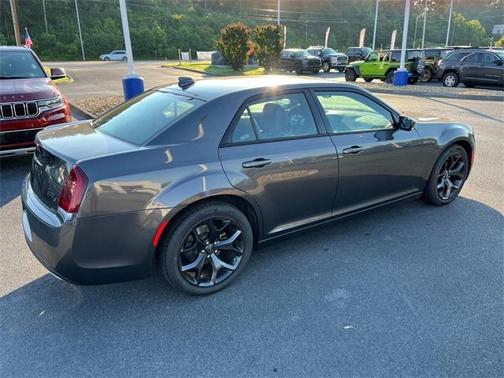 2023 Chrysler 300 S