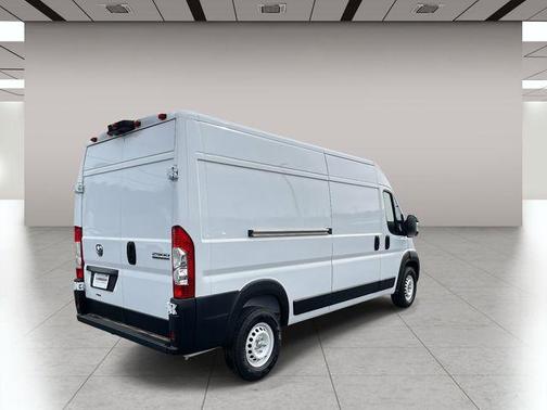 2025 RAM ProMaster 2500 Tradesman