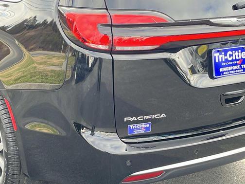Diamond 2026 Chrysler Pacifica L