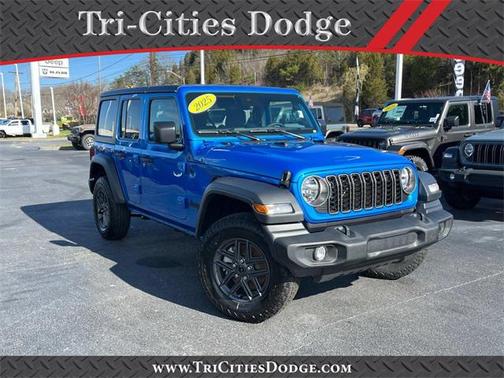 2025 Jeep Wrangler Sport S