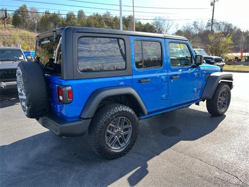 2025 Jeep Wrangler Sport S