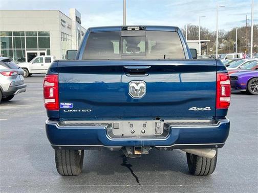 Patriot Blue Pearlcoat 2023 RAM 2500 Limited Crew Cab 4x4 6'4' Box