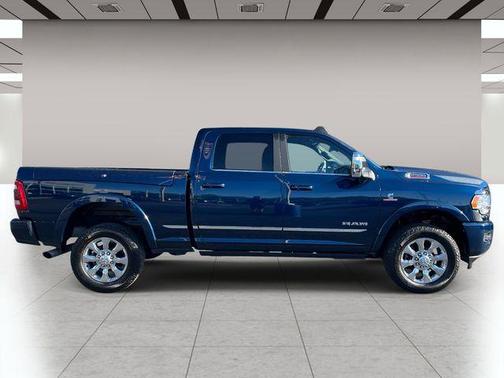 Patriot Blue Pearlcoat 2023 RAM 2500 Limited Crew Cab 4x4 6'4' Box