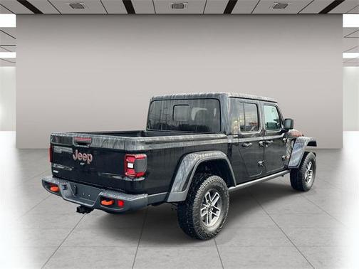 2026 Jeep Gladiator Mojave 4x4