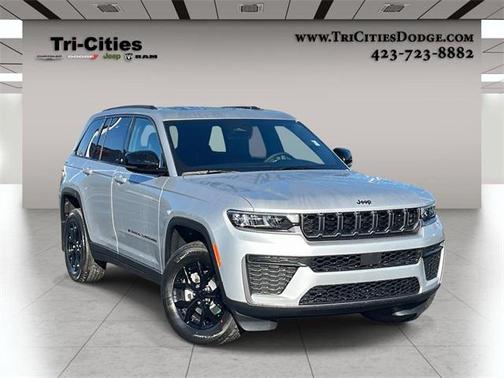 2026 Jeep Grand Cherokee Altitude