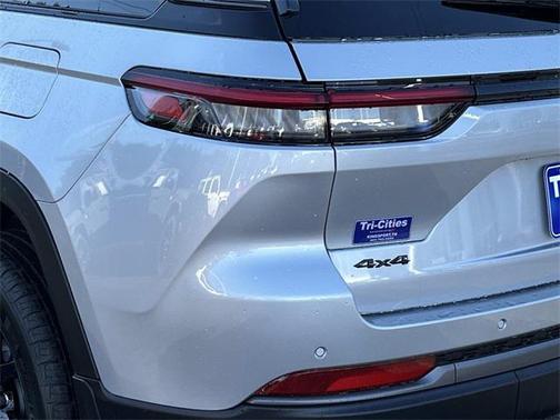 2026 Jeep Grand Cherokee Altitude