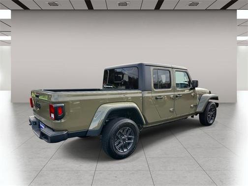 2025 Jeep Gladiator Sport S
