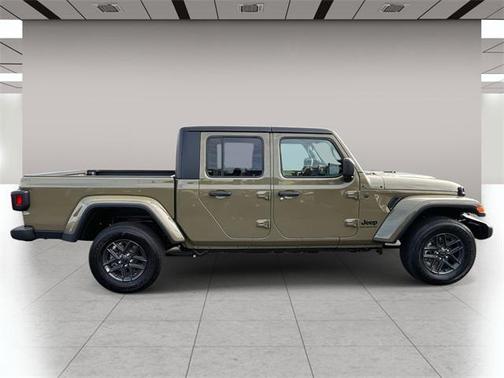 2025 Jeep Gladiator Sport S