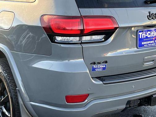 2022 Jeep Grand Cherokee Altitude