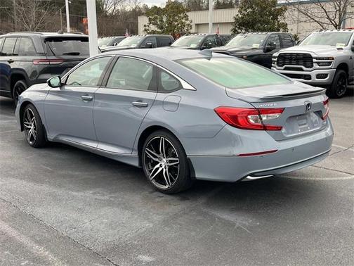 2022 Honda Accord Hybrid Touring