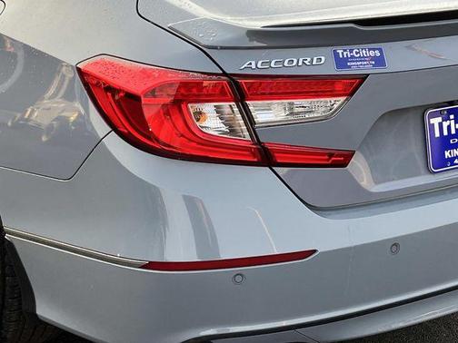 2022 Honda Accord Hybrid Touring