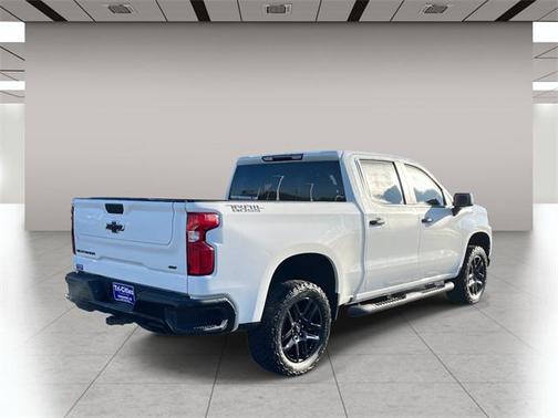 2022 Chevrolet Silverado 1500 Custom Trail Boss