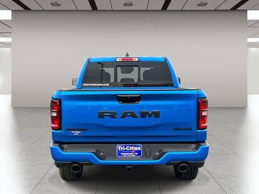 Hydro Blue Pearlcoat 2026 RAM 1500 Big Horn/Lone Star