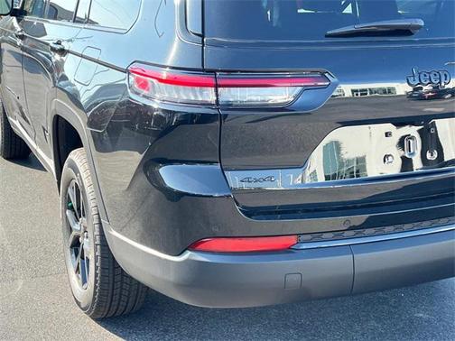 2025 Jeep Grand Cherokee L Altitude