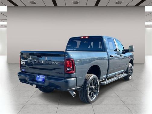 2026 RAM 2500 Big Horn Crew Cab 4x4 6'4' Box