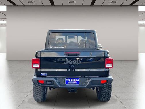 Black Clearcoat 2026 Jeep Gladiator Sport S