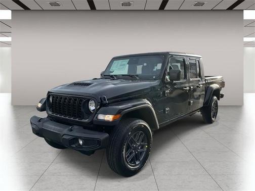 2026 Jeep Gladiator Sport S
