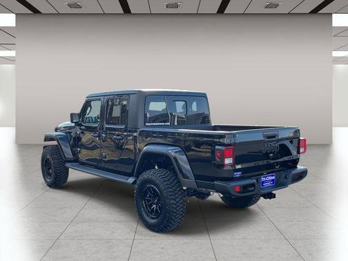 Black Clearcoat 2026 Jeep Gladiator Sport S
