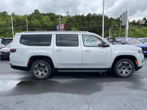 Silver Zynith 2024 Jeep Wagoneer L Series II 4x4