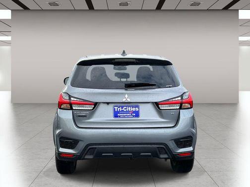 Mercury Gray Metallic 2025 Mitsubishi Outlander Sport 2.0 S