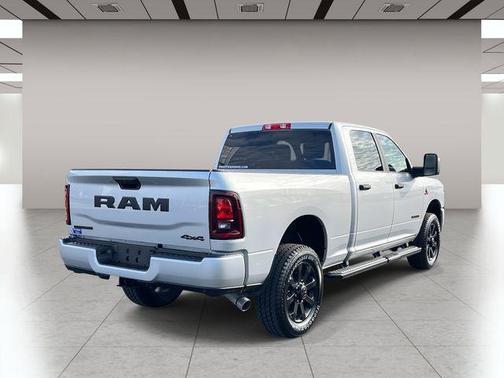 2026 RAM 2500 Big Horn Crew Cab 4x4 6'4' Box