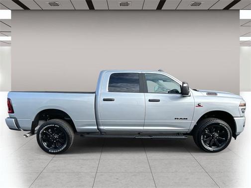2026 RAM 2500 Big Horn Crew Cab 4x4 6'4' Box