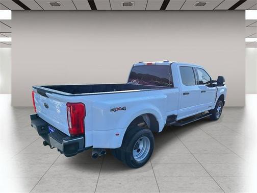 2024 Ford F-350 XLT
