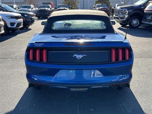 2017 Ford Mustang EcoBoost Premium