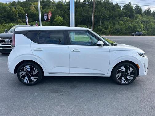 2025 Kia Soul GT-Line