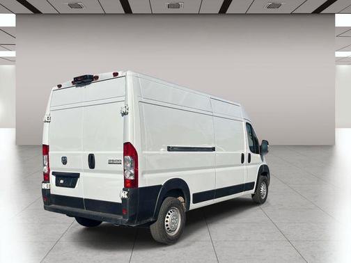 Bright White Clearcoat 2025 RAM ProMaster 2500 Tradesman
