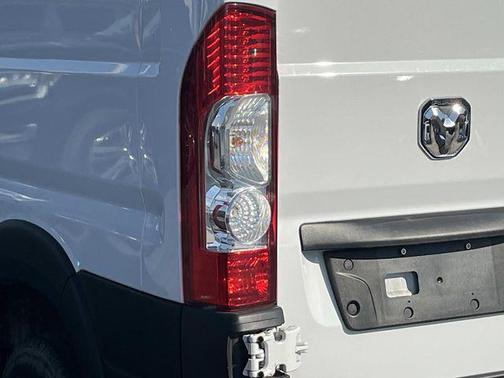 Bright White Clearcoat 2025 RAM ProMaster 2500 Tradesman