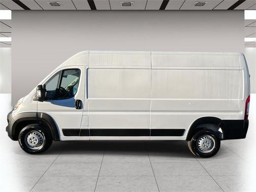 2025 RAM ProMaster 2500 Tradesman