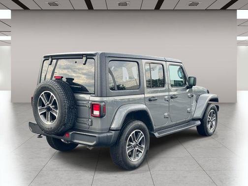 Sting-Grey 2023 Jeep Wrangler 4-Door Sahara