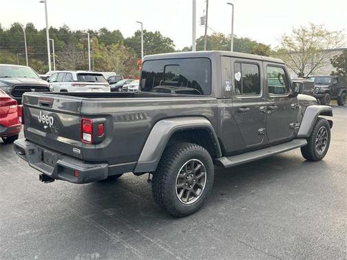 2022 Jeep Gladiator Overland