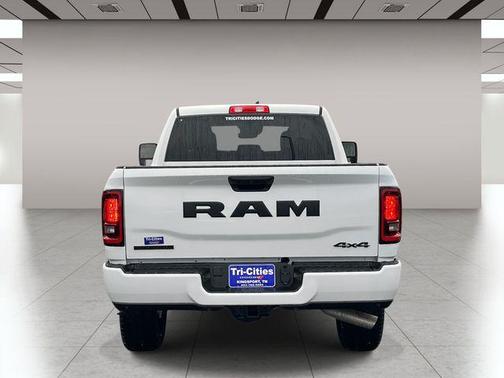 2026 RAM 2500 Big Horn Crew Cab 4x4 6'4' Box