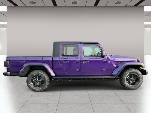 Reign 2026 Jeep Gladiator Willys 4x4