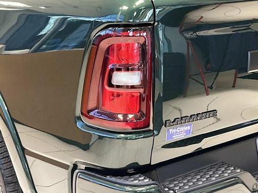 Serrano Green Metallic 2026 RAM 1500 Laramie